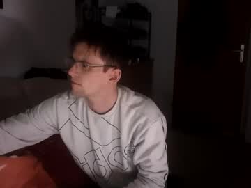 Molnaratti14 January 20, 2025 Chaturbate stream image