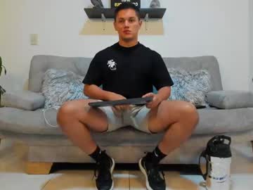 Julian_Wallace January 20, 2025 Chaturbate stream image