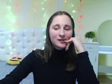 Michellee11 January 20, 2025 Chaturbate stream image