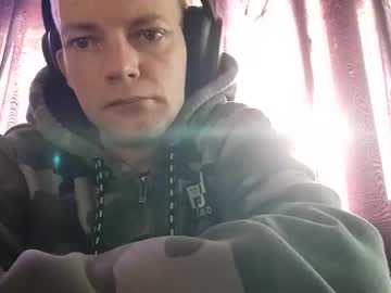Hung_Wolf420 January 20, 2025 Chaturbate stream image