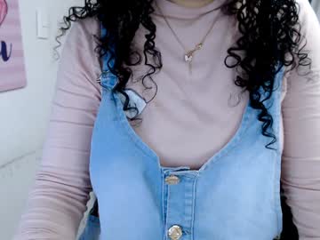 Samantha2girl stream photo from January 20, 2025