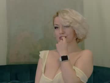 Classytinna January 21, 2025 Chaturbate stream image