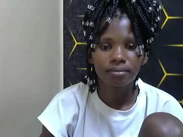 Smallgirl001 January 21, 2025 Chaturbate stream image