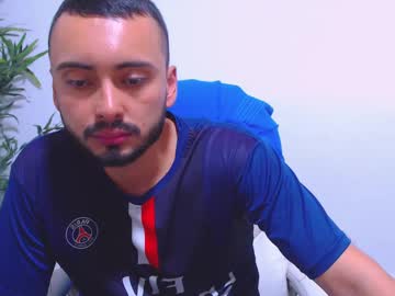 Zize_ January 21, 2025 Chaturbate stream image
