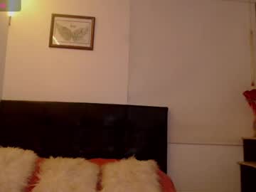 Emilly_2004 January 22, 2025 Chaturbate stream image