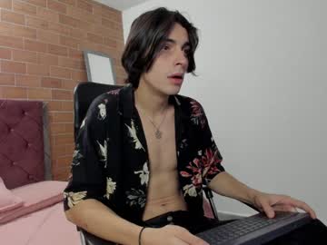Mike_Hunter7 January 22, 2025 Chaturbate stream image