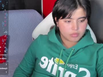 Michell_Petty01 January 22, 2025 Chaturbate stream image