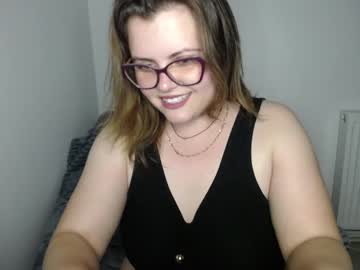 Iloveyyuu January 22, 2025 Chaturbate stream image