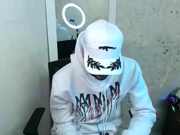 Elkoki_40 January 24, 2025 Chaturbate stream image