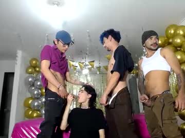 Crismens January 24, 2025 Chaturbate stream image