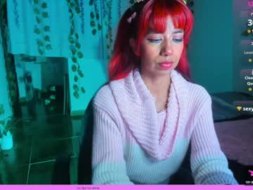 Roxanbunny stream photo from January 24, 2025