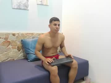 Kevin_Hott19 January 24, 2025 Chaturbate stream image