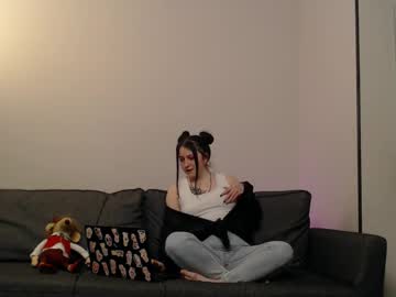 Pretty_Kriass January 24, 2025 Chaturbate stream image
