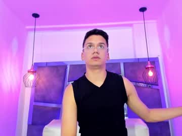 Bigcock_Victor22 January 24, 2025 Chaturbate stream image