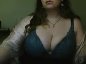 Hoelivia75 January 25, 2025 Chaturbate stream image