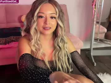Funsizedgal stream photo from January 25, 2025