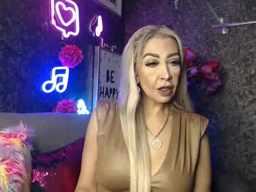 Evelynagrey stream photo from January 25, 2025