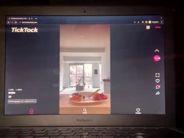 Tiafox January 25, 2025 Chaturbate stream image