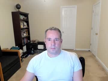 Hotmale4u692000 January 27, 2025 Chaturbate stream image