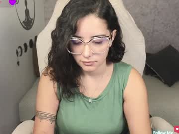Moonwoman_ stream photo from January 27, 2025