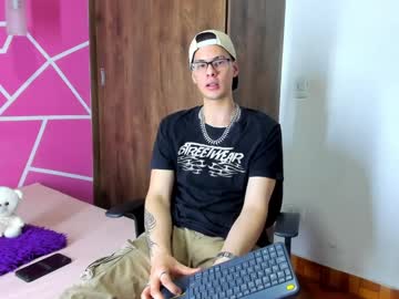 Bruce_Kh January 27, 2025 Chaturbate stream image