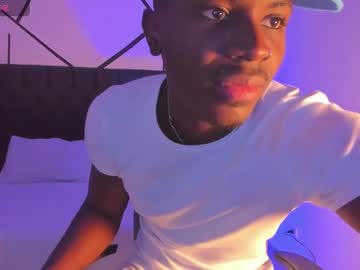 Ethantraviis_ January 27, 2025 Chaturbate stream image