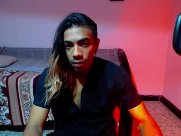 Restrainged January 27, 2025 Chaturbate stream image