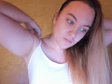 Fluffyyummybuns January 27, 2025 Chaturbate stream image