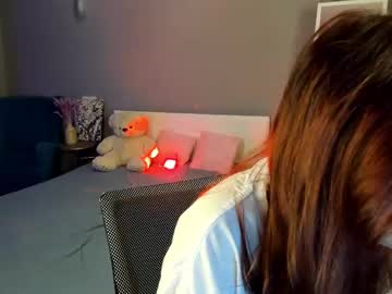 Browneyess_ January 28, 2025 Chaturbate stream image