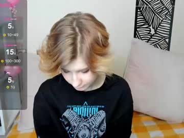 Julescrown January 28, 2025 Chaturbate stream image