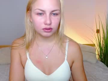 Flower_With_Thorns January 28, 2025 Chaturbate stream image