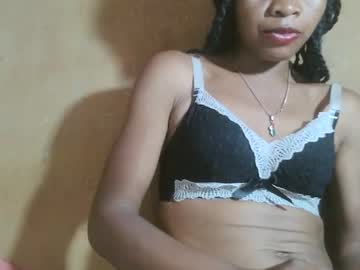 Maniah01 January 28, 2025 Chaturbate stream image