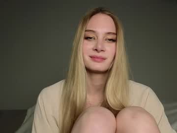 Peachcreamcouple January 28, 2025 Chaturbate stream image