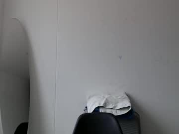 Tropicalmen2024 January 28, 2025 Chaturbate stream image