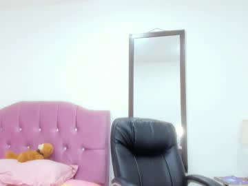 Juliana_Aristizabal_ January 31, 2025 Chaturbate stream image