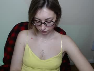 Adellvai_ January 31, 2025 Chaturbate stream image