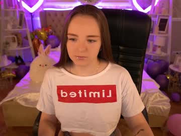 Foxyshyyy January 31, 2025 Chaturbate stream image