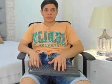 Maximiliano_1105 January 31, 2025 Chaturbate stream image