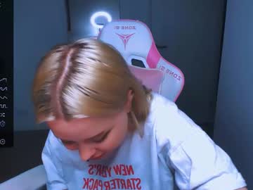 Monalauu January 31, 2025 Chaturbate stream image