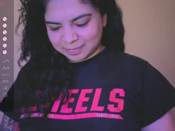Kimmiakiss22 February 01, 2025 Chaturbate stream image