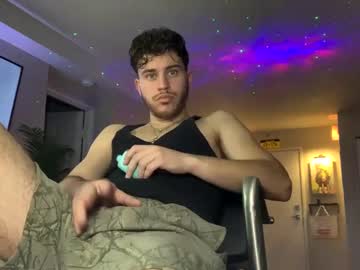 Wentbrokeonstrippers February 01, 2025 Chaturbate stream image