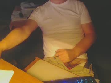 Wannawatch101101 February 01, 2025 Chaturbate stream image