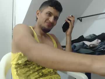 Kevinlatin_ February 01, 2025 Chaturbate stream image