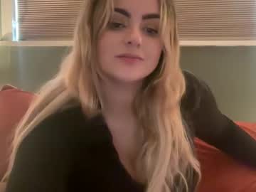 Lovelyluna99 February 01, 2025 Chaturbate stream image