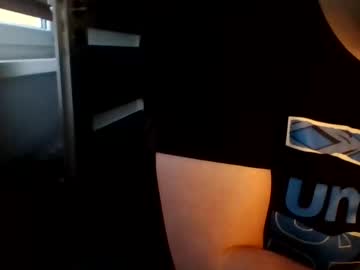 Niewidoczny26 February 01, 2025 Chaturbate stream image