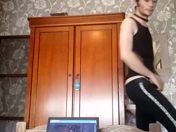 Clouds_Rider999 February 01, 2025 Chaturbate stream image