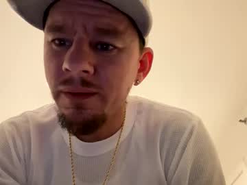 Fly_Guy811 February 01, 2025 Chaturbate stream image