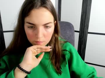 Mariliaa_ February 01, 2025 Chaturbate stream image