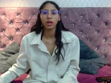 Queenpaau February 01, 2025 Chaturbate stream image