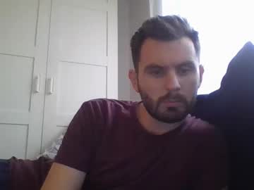 Brunettewithbeard28 February 01, 2025 Chaturbate stream image